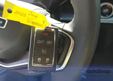 2023 Jeep Wagoneer Series Ii z USA, uszkodzony, nr VIN 1C4SJVBP9PS525294